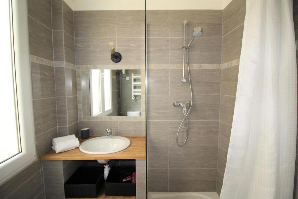 Nice Renting - Notre Dame - Cosy Loft Perfect View On The Roofs Exterior foto